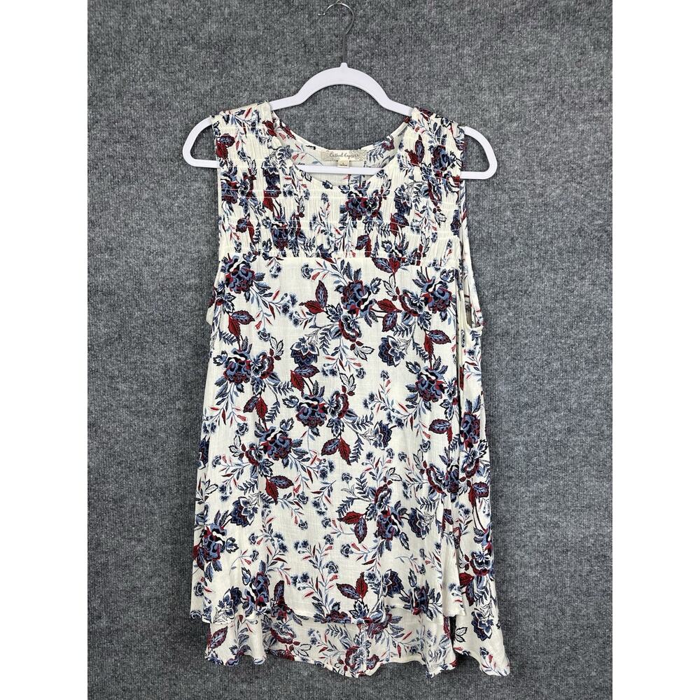 Casual Express Sleeveless, Halter Neckline, White/Blue Measured at 28"‎ length